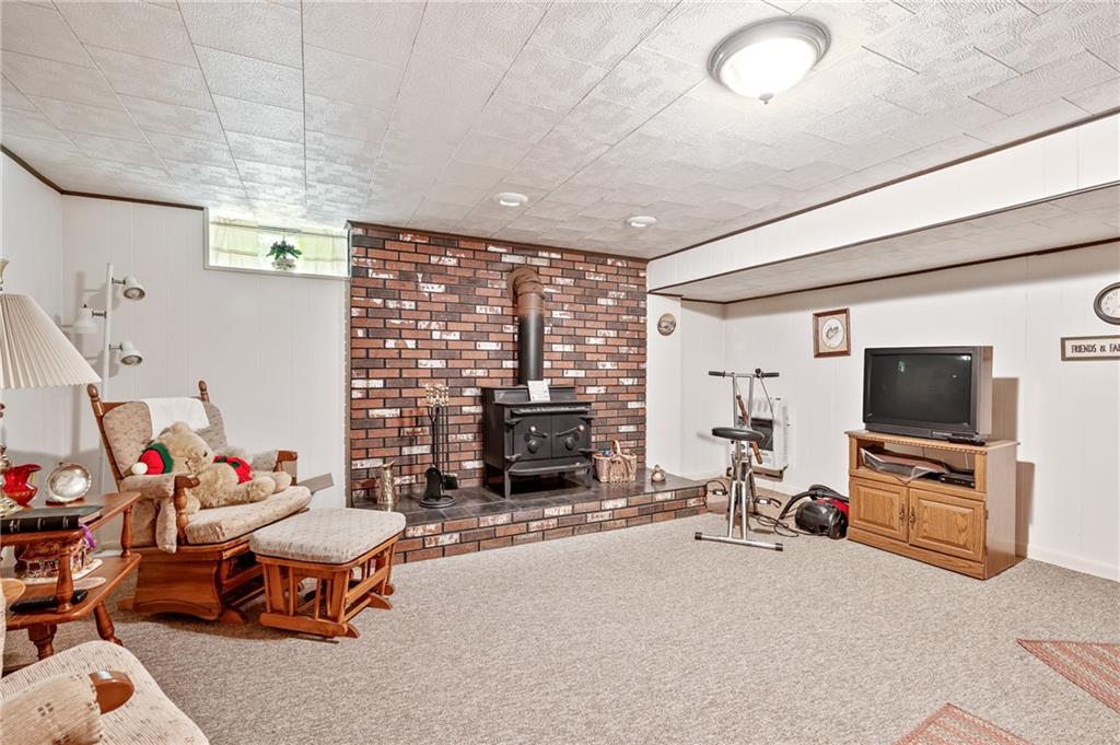 68 Gasper Road Grove City, PA 16127 - Photo 16 of 25 Gallery Image 16