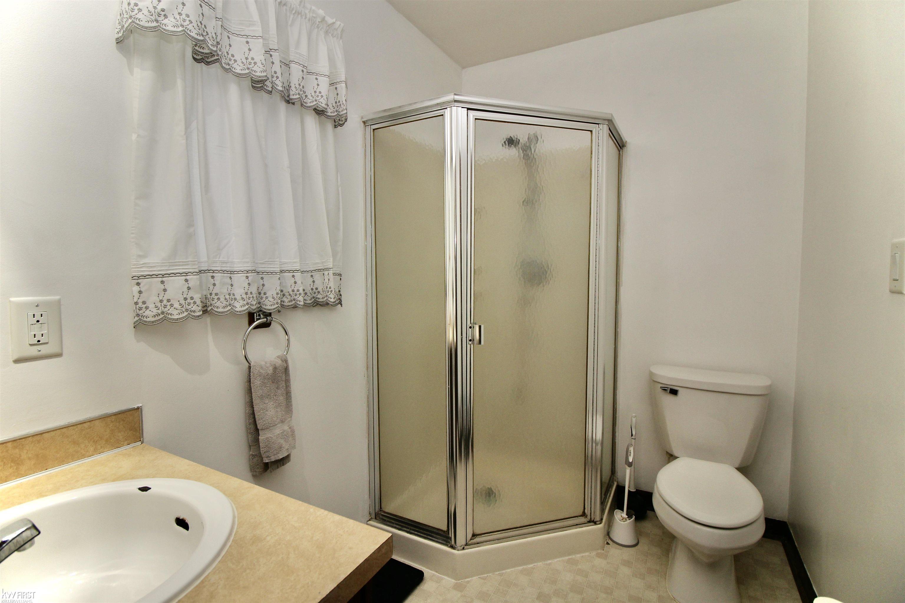 6355 North McKinley Road Flushing, MI 48433 - Photo 20 of 32