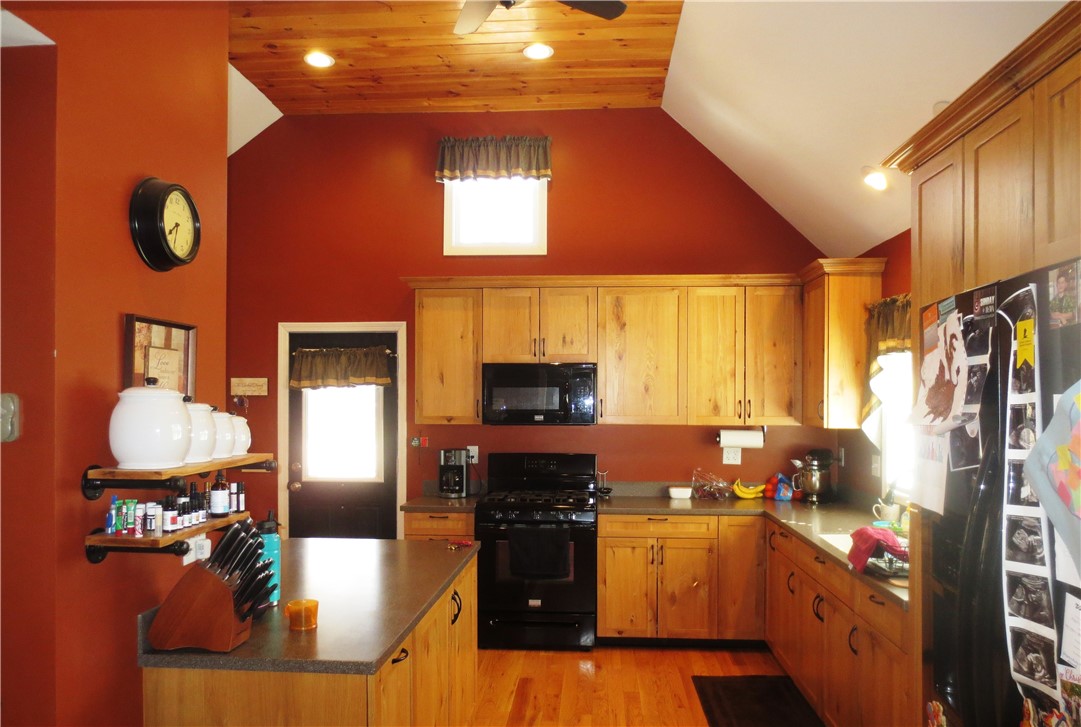 10 Fieldview Road Scituate, RI 02831 - Photo 2 of 29 Gallery Image 2