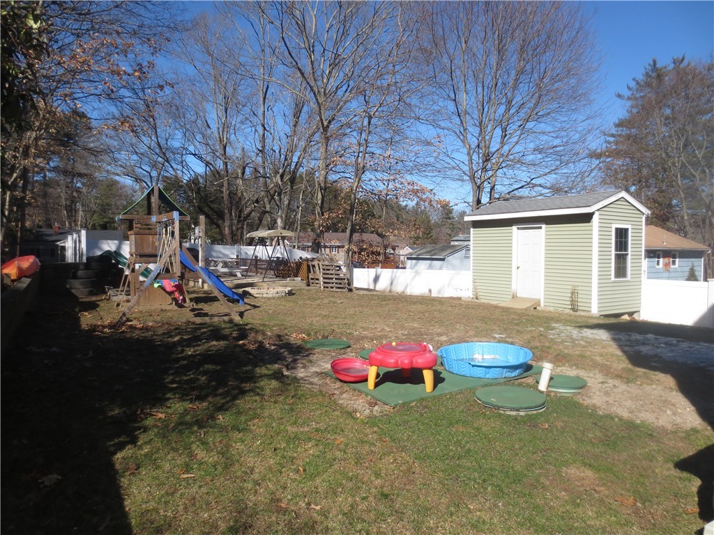 10 Fieldview Road Scituate, RI 02831 - Photo 26 of 29 Gallery Image 26
