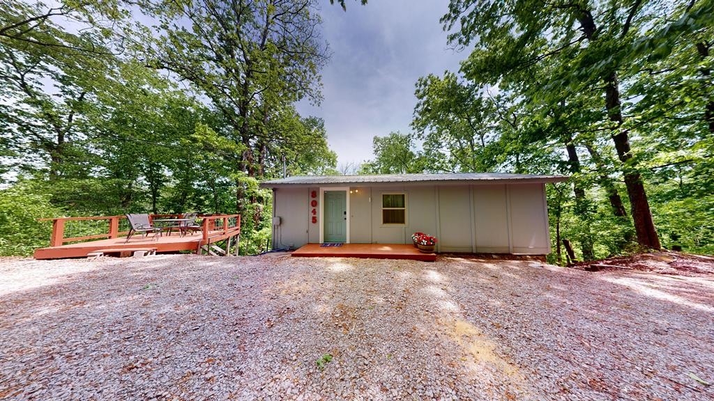 8045 Sarah Thomas Road Silver Point, TN 38582 - Photo 5 of 46