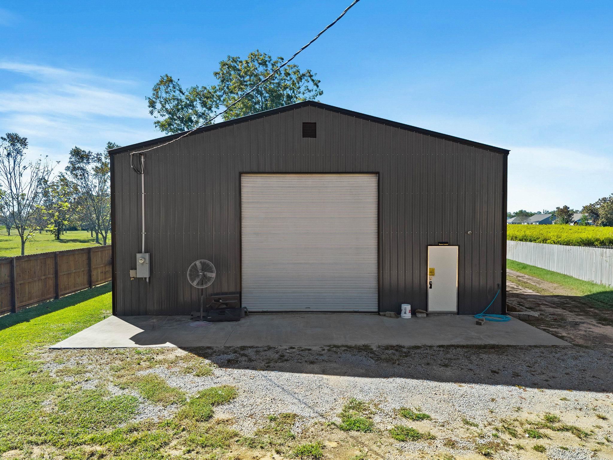 16796 Thompson Road Loxley, AL 36551 - Photo 71 of 93 Garage