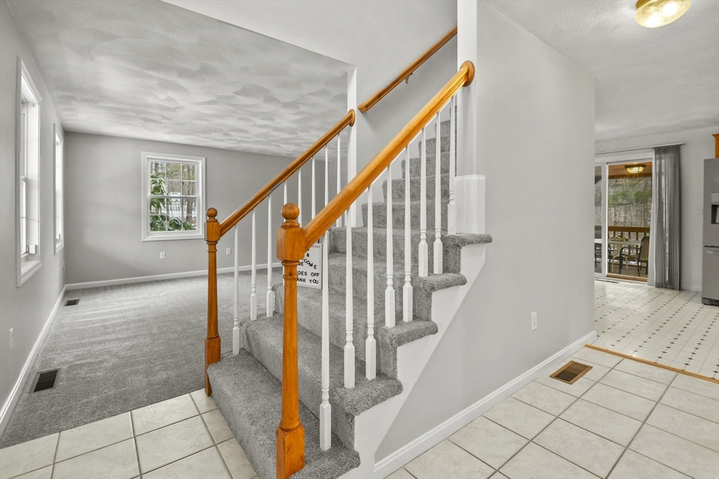 47 Scribner Road Tyngsboro, MA 01879 - Photo 3 of 38 a view of an entryway