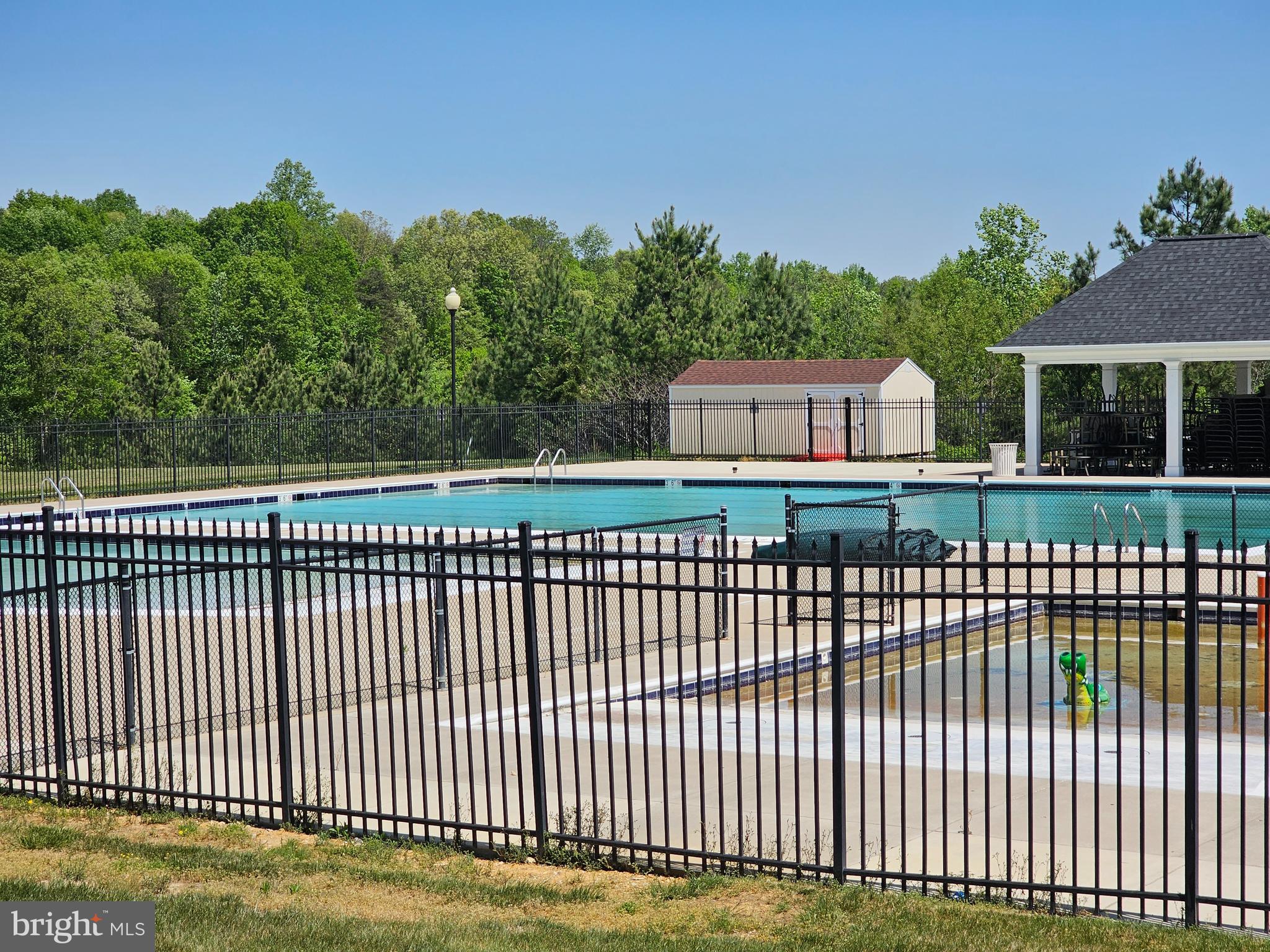 9511 Fall Haven Road Fredericksburg, VA 22407 - Photo 24 of 26 Community Pool