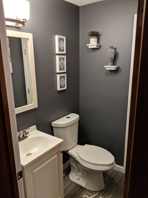 162 Ayer Road, Unit E5 Shirley, MA 01464 - Photo 8 of 13 Gallery Image 8