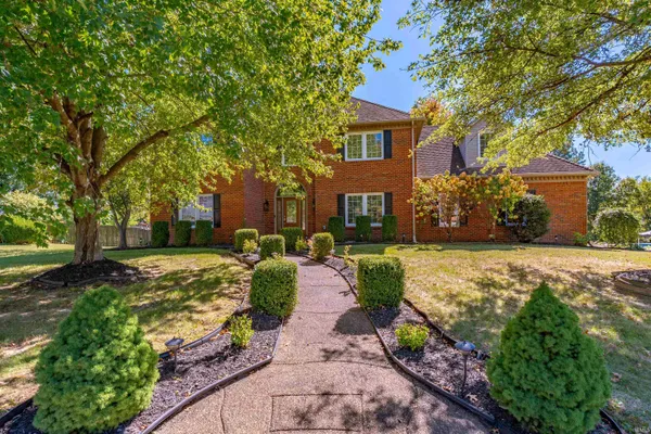 $574,500 | 3466 Pineridge Drive, Newburgh, IN 47630