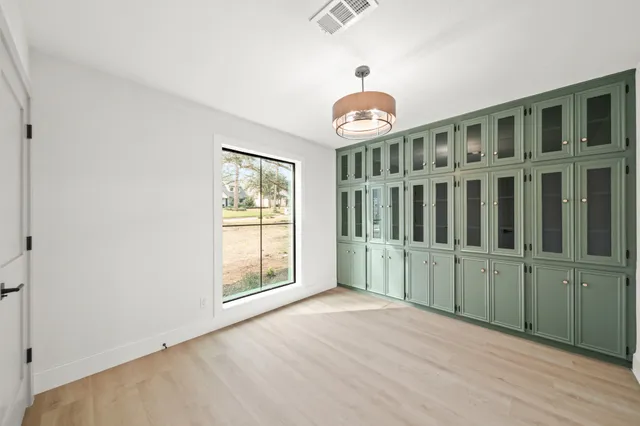 $539,000 | 6102 Knollview Drive, Spring, TX 77389