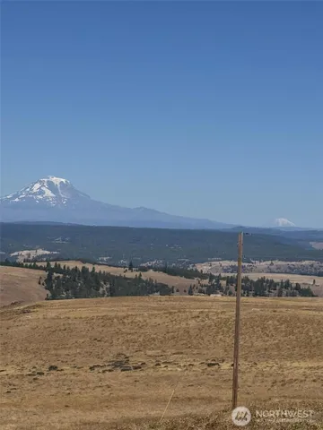 a view of ocean view