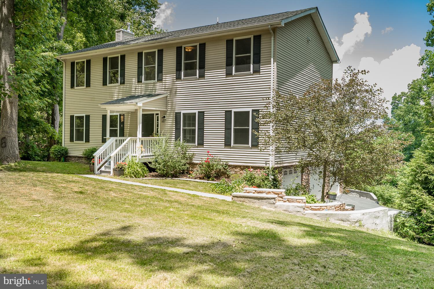 981 Fire Trail Road Linden, VA 22642 - Photo 4 of 97 Exterior Front