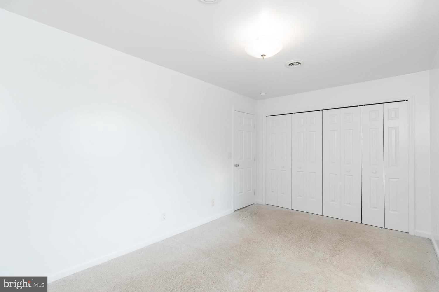 981 Fire Trail Road Linden, VA 22642 - Photo 40 of 97 Bedroom 3