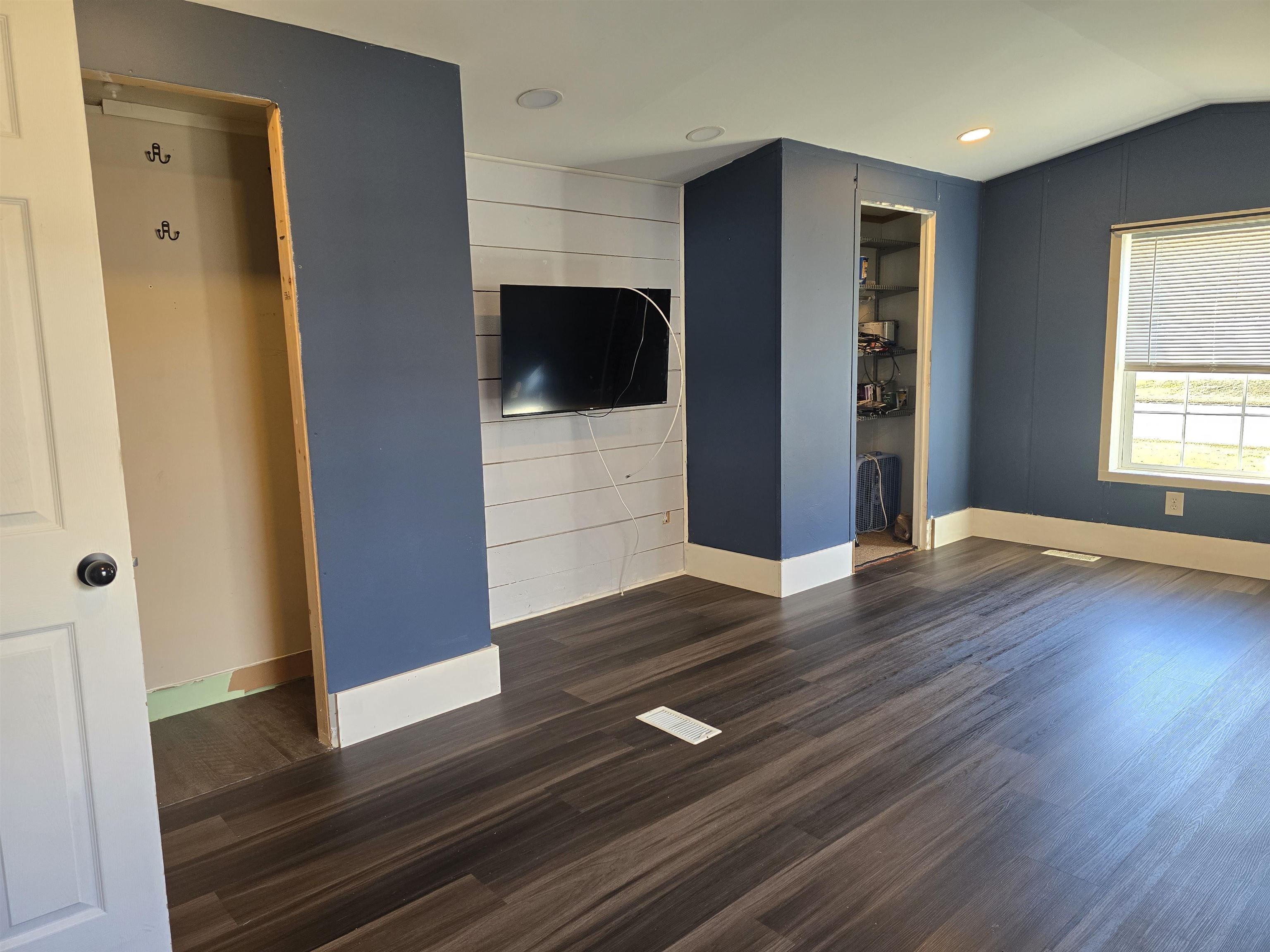 500 Main Street, Unit TRLR 4 Gorham, NH 03581 - Photo 12 of 34