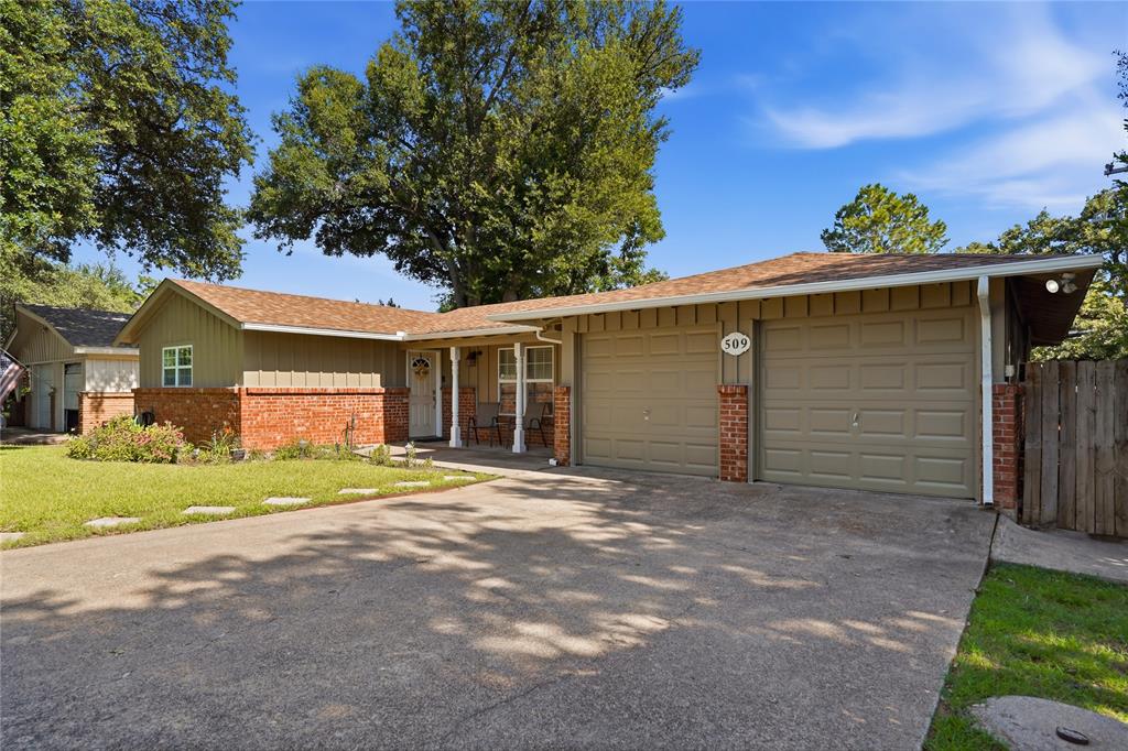 509 Patricia Road Hurst, TX 76053 - Photo 2 of 24