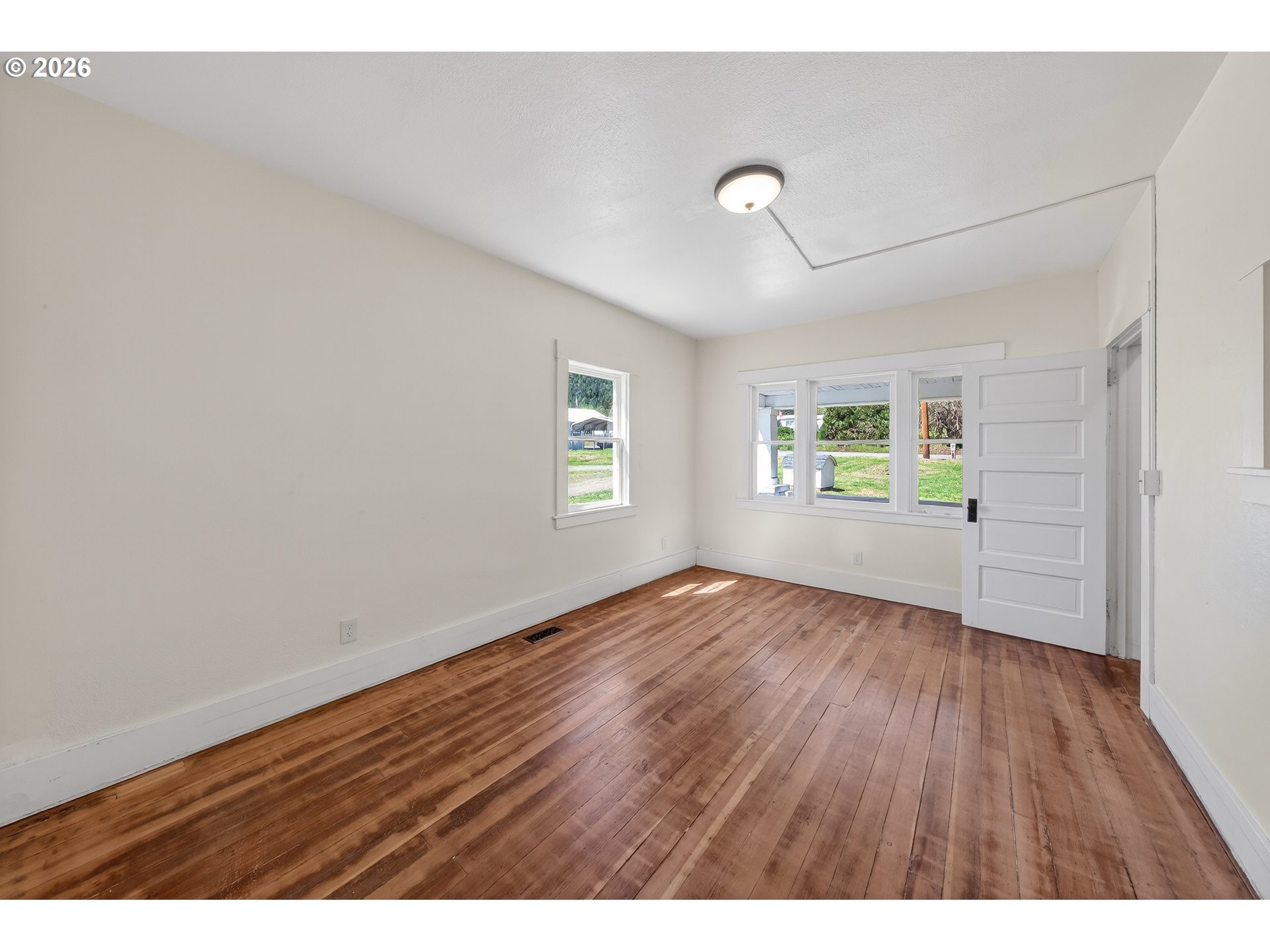 412 Azalea-Glen Road Azalea, OR 97410 - Photo 12 of 38 Den/Office