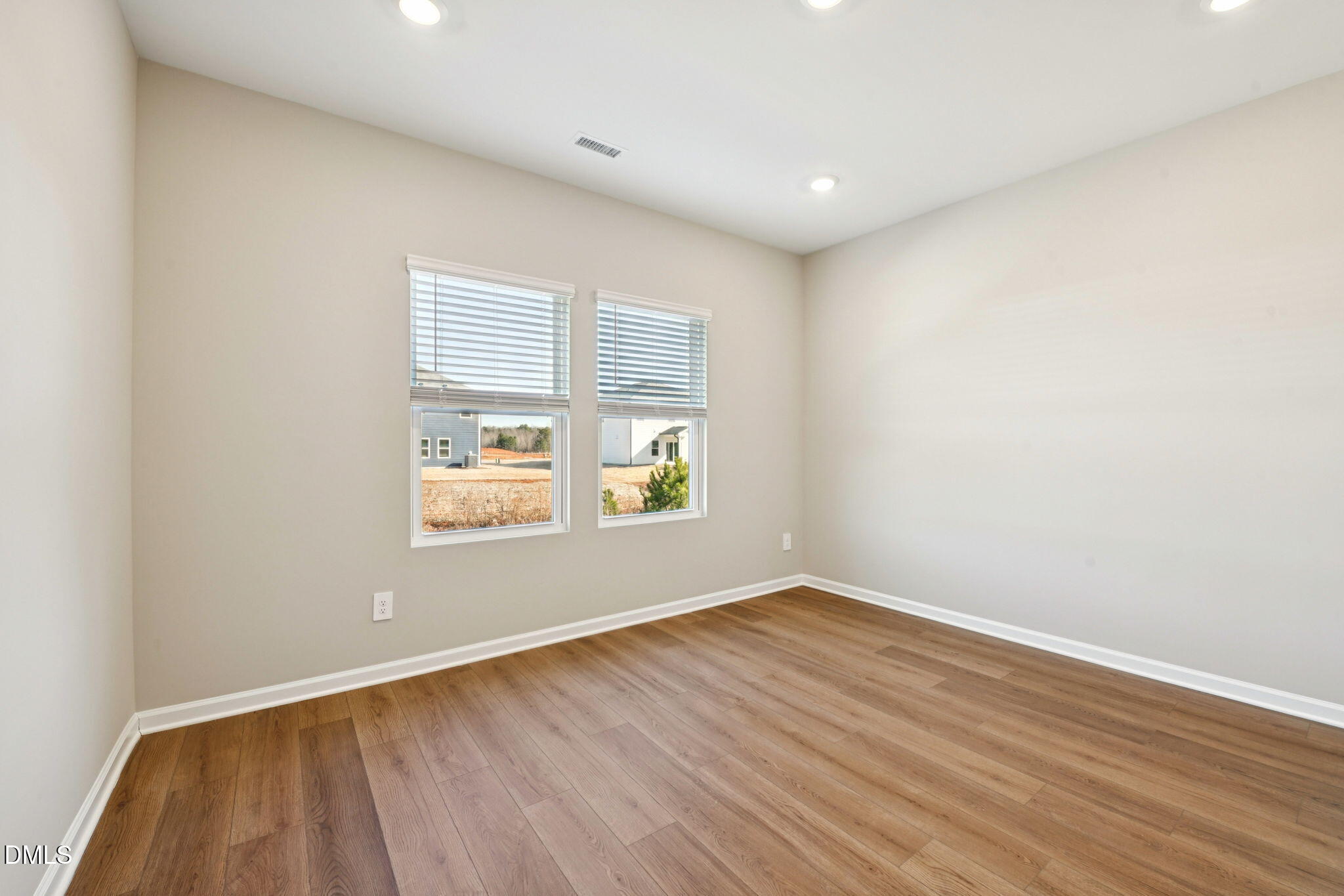 4036 Wesley Chapel Way Raleigh, NC 27616 - Photo 18 of 49 18-web-or-mls-Raleigh - Watkins Glen- 40