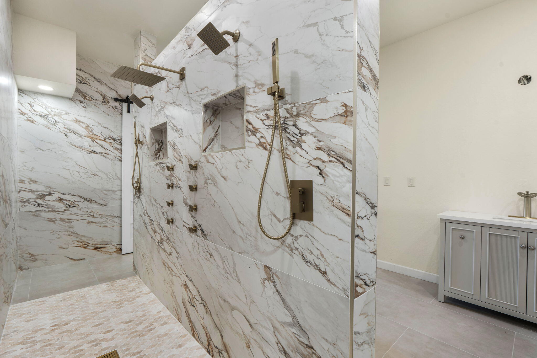 908 Huron Road Southeast Rio Rancho, NM 87124 - Photo 24 of 45 Gallery Image 24