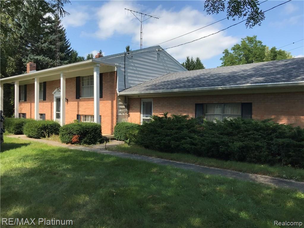 5460 Kelly Road Flint, MI 48504 - Photo 1 of 2 IMG_9399 (1).jpg