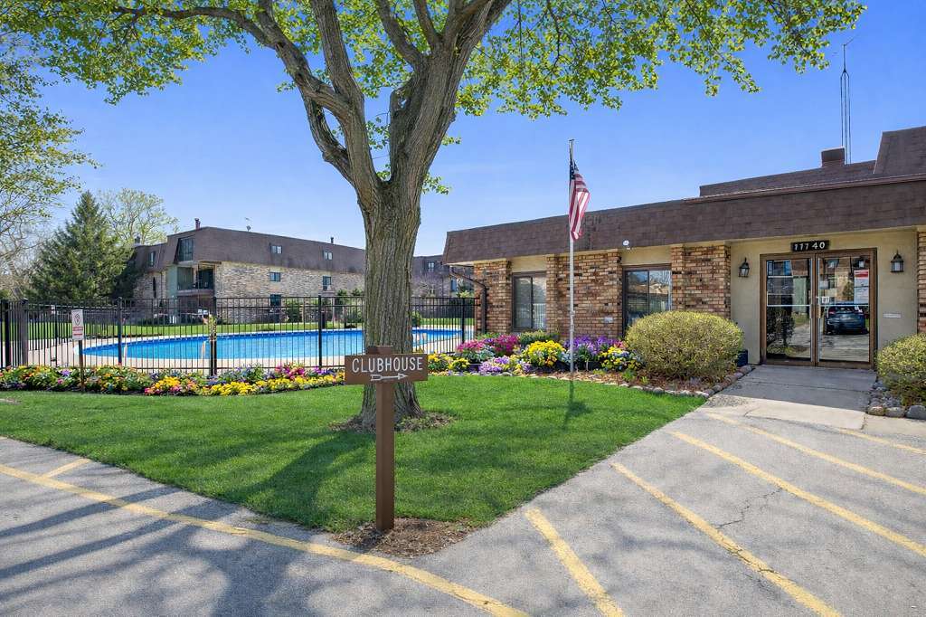 11130 NW Road, Unit B Palos Hills, IL 60465 - Photo 17 of 18
