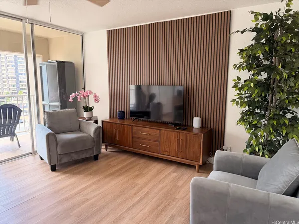 $549,000 | 430 Keoniana Street, Unit 310, Honolulu, HI 96815