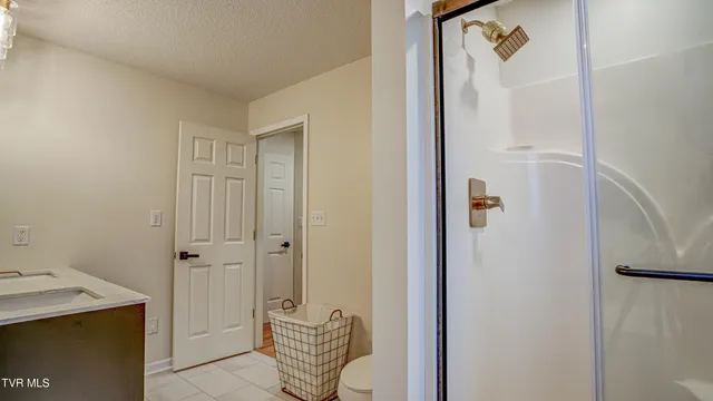 $650,000 | 1018 Laurelwood Drive, Kingsport, TN 37660