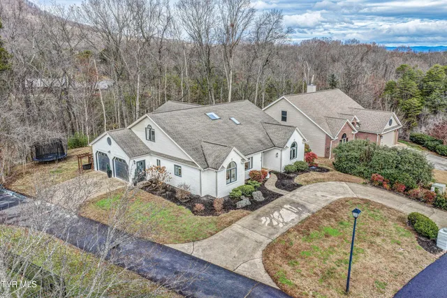 $650,000 | 1018 Laurelwood Drive, Kingsport, TN 37660