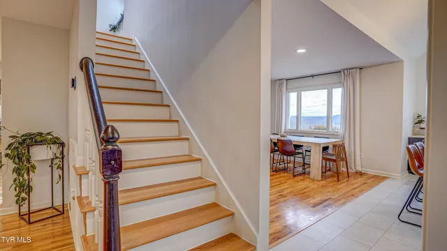 $650,000 | 1018 Laurelwood Drive, Kingsport, TN 37660