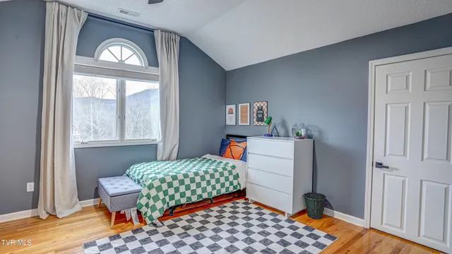 $650,000 | 1018 Laurelwood Drive, Kingsport, TN 37660