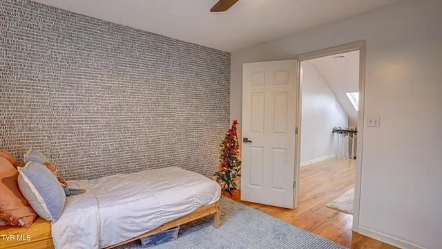 $650,000 | 1018 Laurelwood Drive, Kingsport, TN 37660