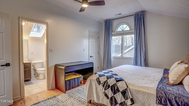 $650,000 | 1018 Laurelwood Drive, Kingsport, TN 37660