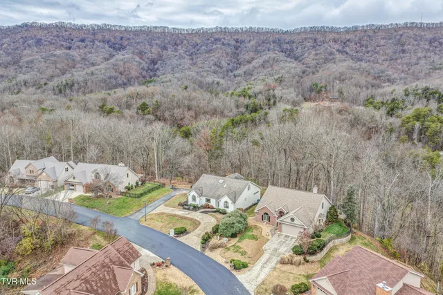 $650,000 | 1018 Laurelwood Drive, Kingsport, TN 37660