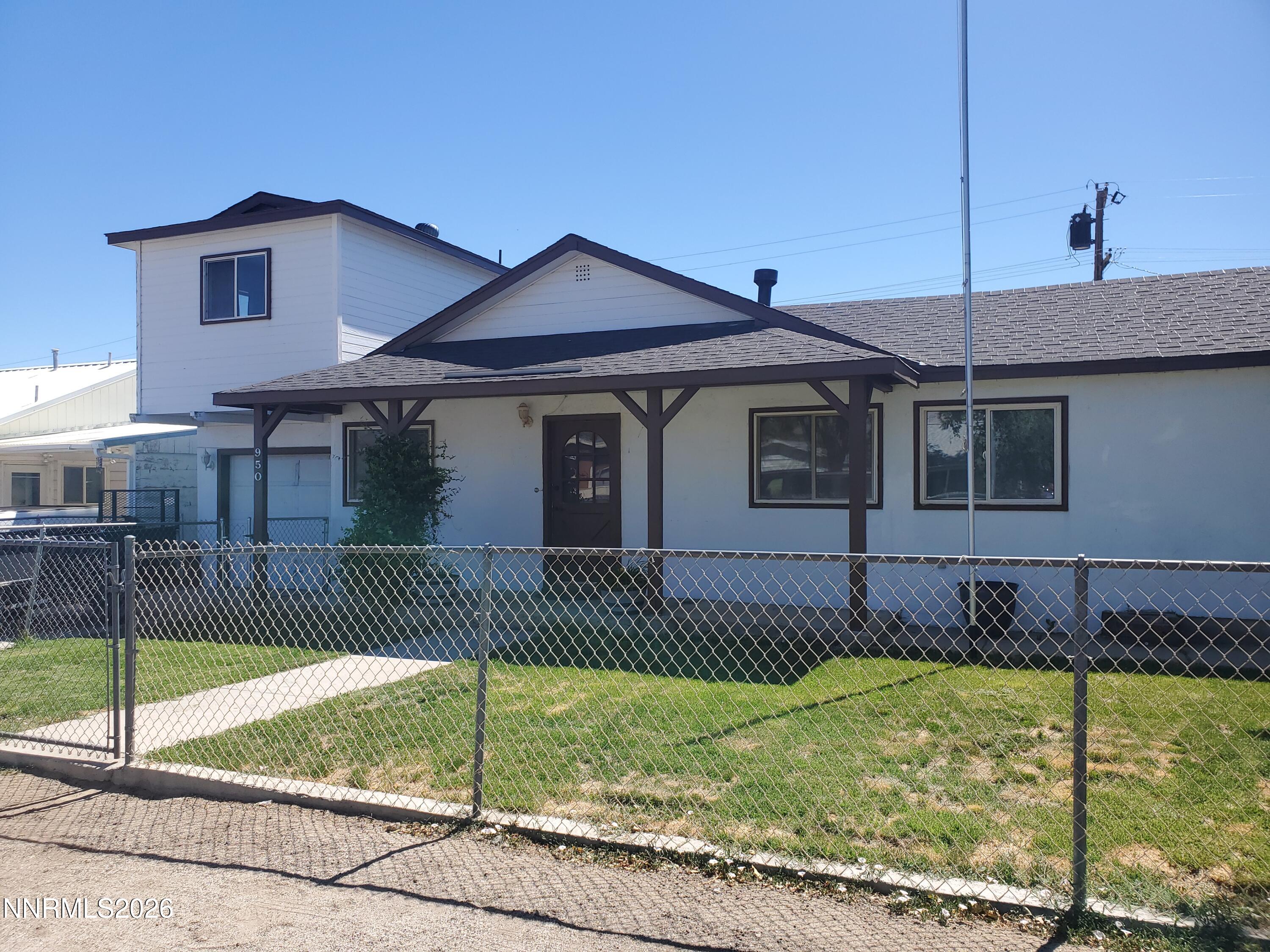 950 H Street Hawthorne, NV 89415 - Photo 2 of 20 20260611_103327