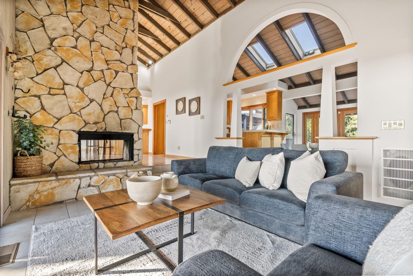 15 Ocean View Road Los Gatos, CA 95033 - Photo 18 of 60 Gallery Image 18