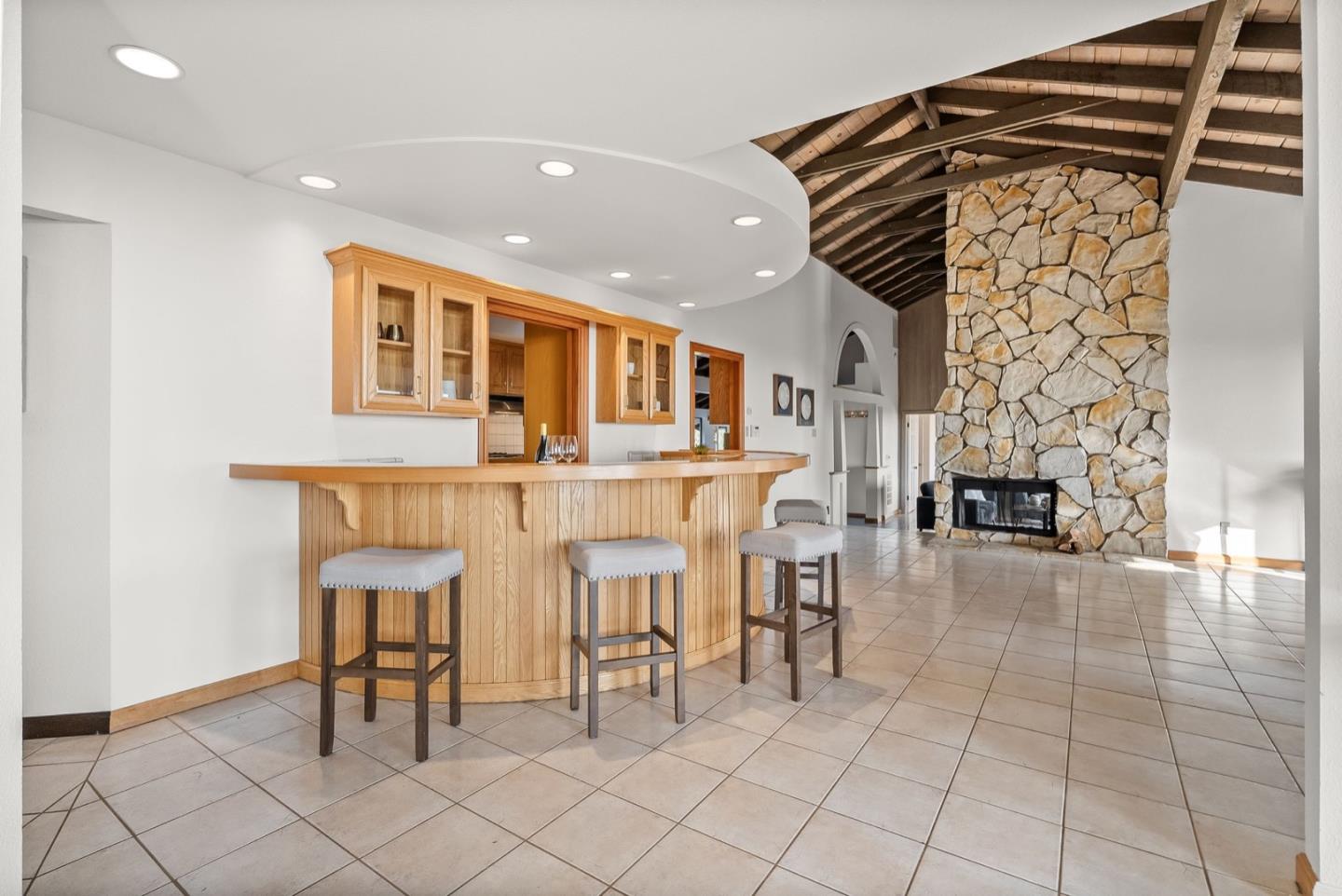 15 Ocean View Road Los Gatos, CA 95033 - Photo 9 of 60 Gallery Image 9