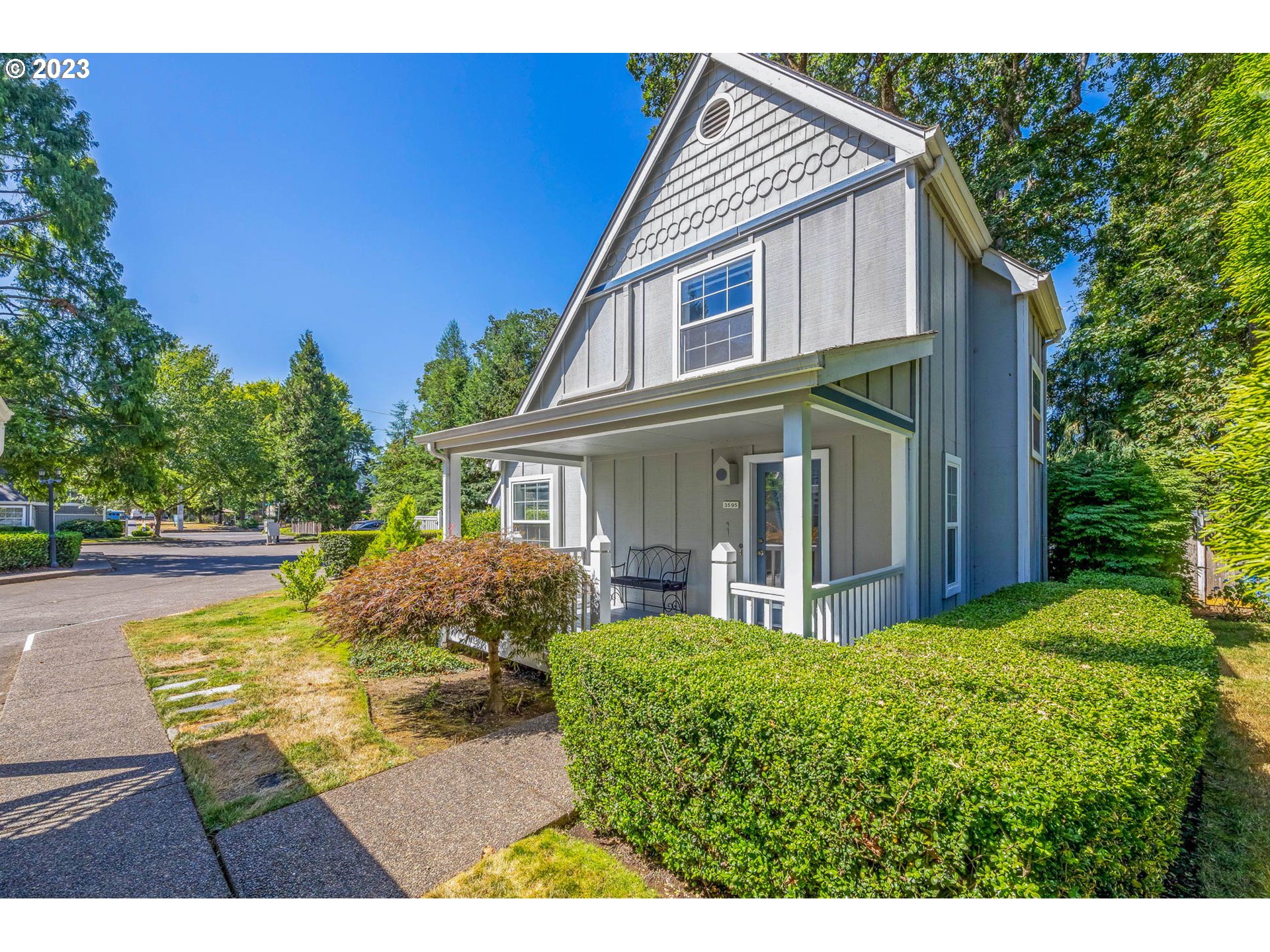 3595 Arbor Avenue Eugene, OR 97402 - Photo 2 of 26 a view of a house with backyard and sitting area