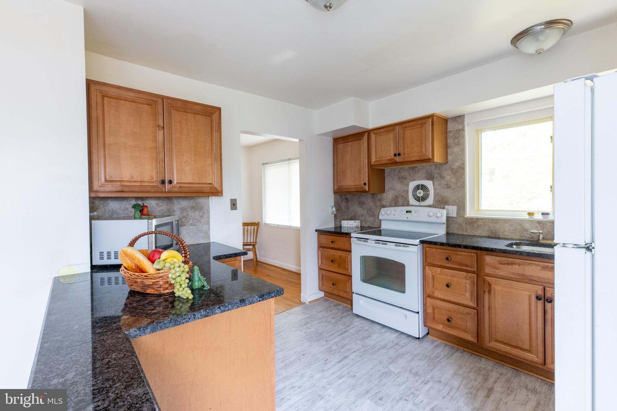 12910 Neola Road Silver Spring, MD 20906 - Photo 12 of 31