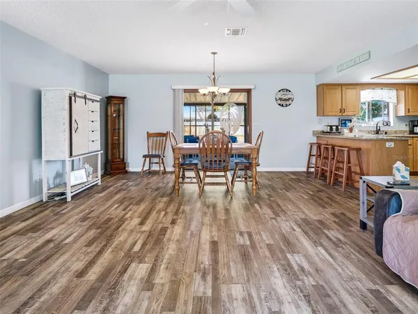 $299,000 | 1915 Kumquat Drive, Edgewater, FL 32141