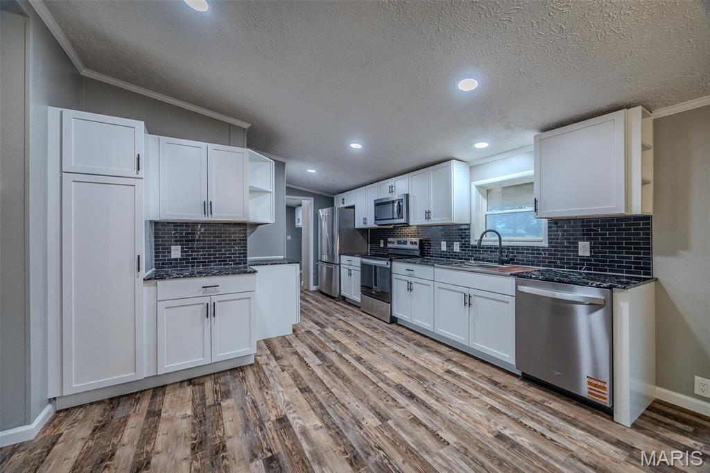 25305 County Rd MM-335 Lebanon, MO 65536 - Photo 14 of 33