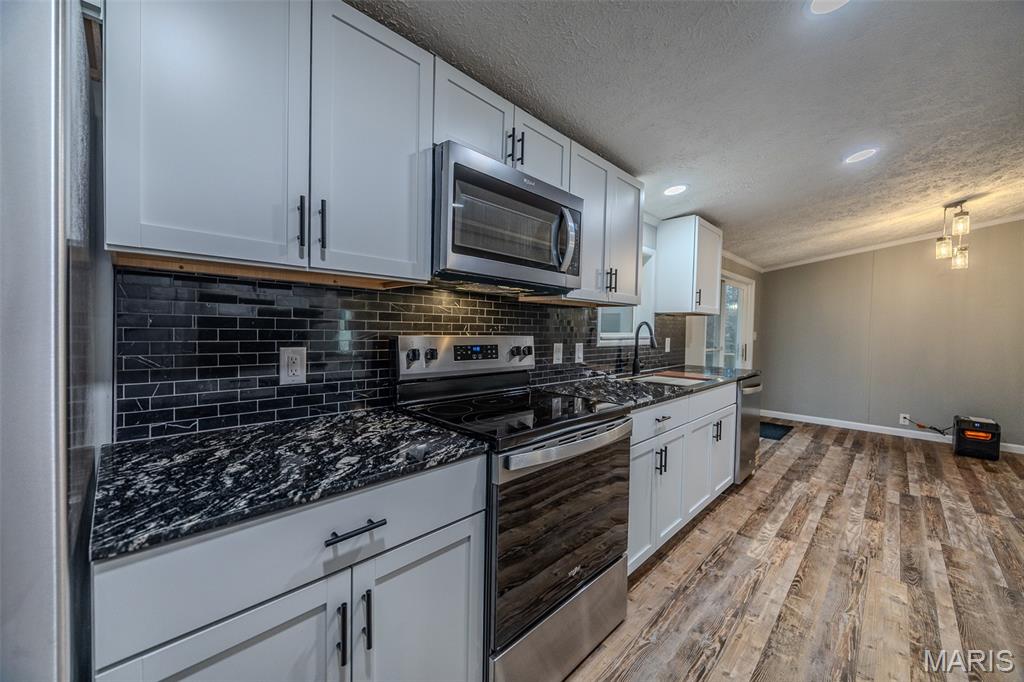 25305 County Rd MM-335 Lebanon, MO 65536 - Photo 20 of 33