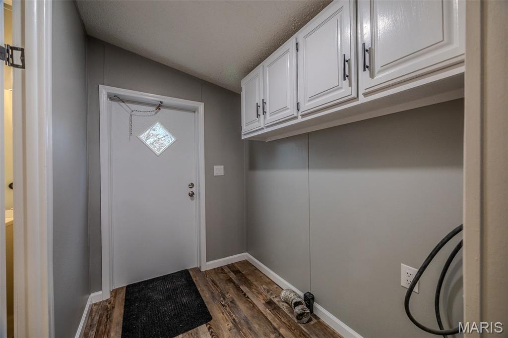 25305 County Rd MM-335 Lebanon, MO 65536 - Photo 21 of 33