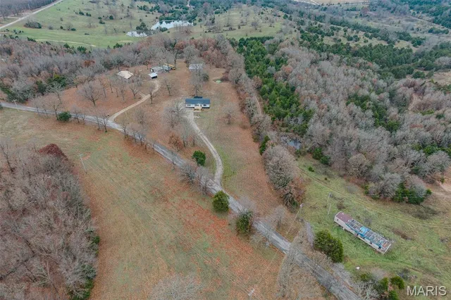 $189,900 | 25305 County Rd MM-335, Lebanon, MO 65536