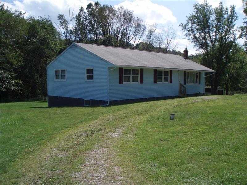 810 Bagdad Road Leechburg, PA 15656 - Photo 2 of 17 Side