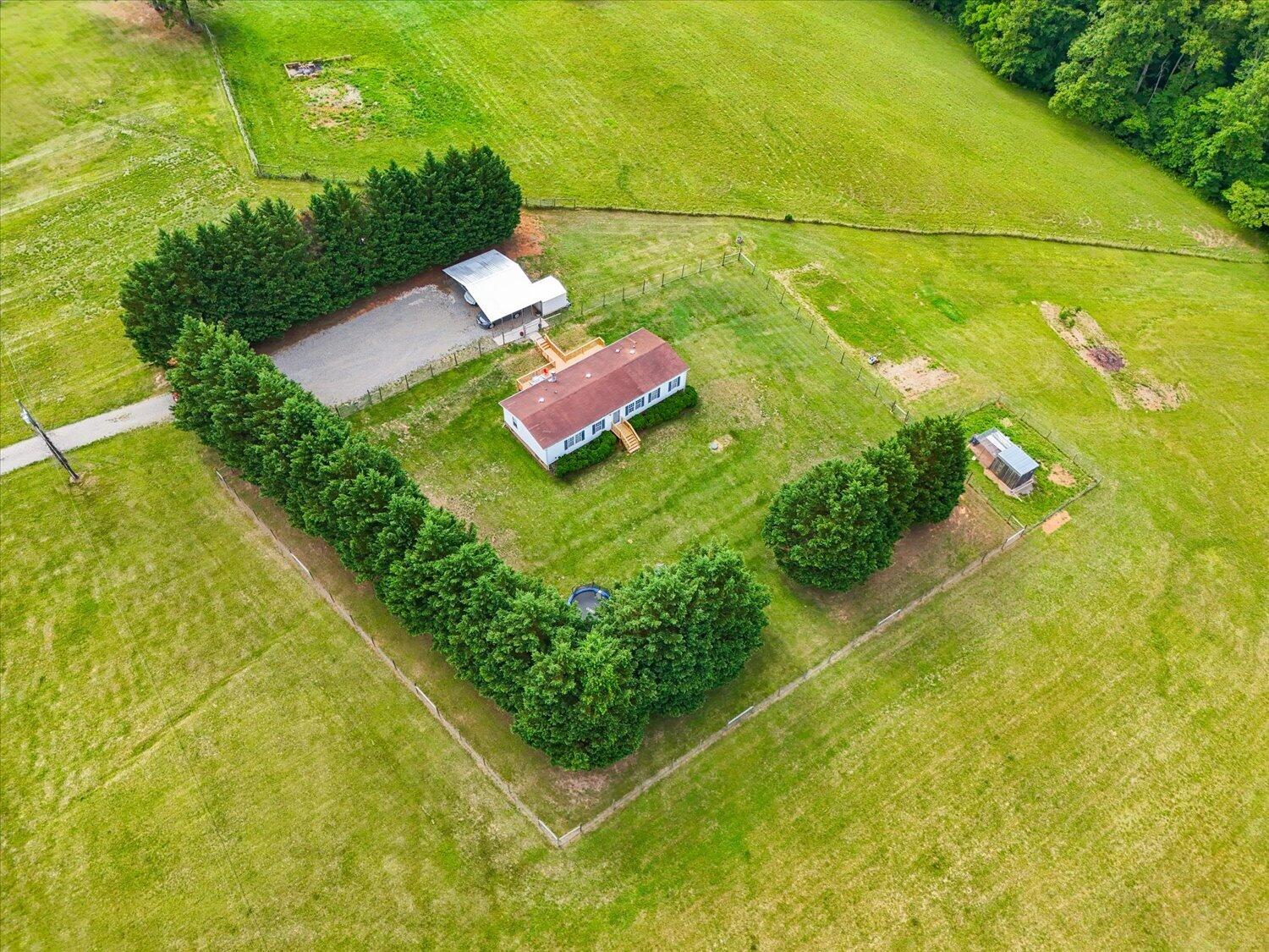 1107 Green Mountain Road Vinton, VA 24179 - Photo 2 of 41 29-1107 Green Mountain-29