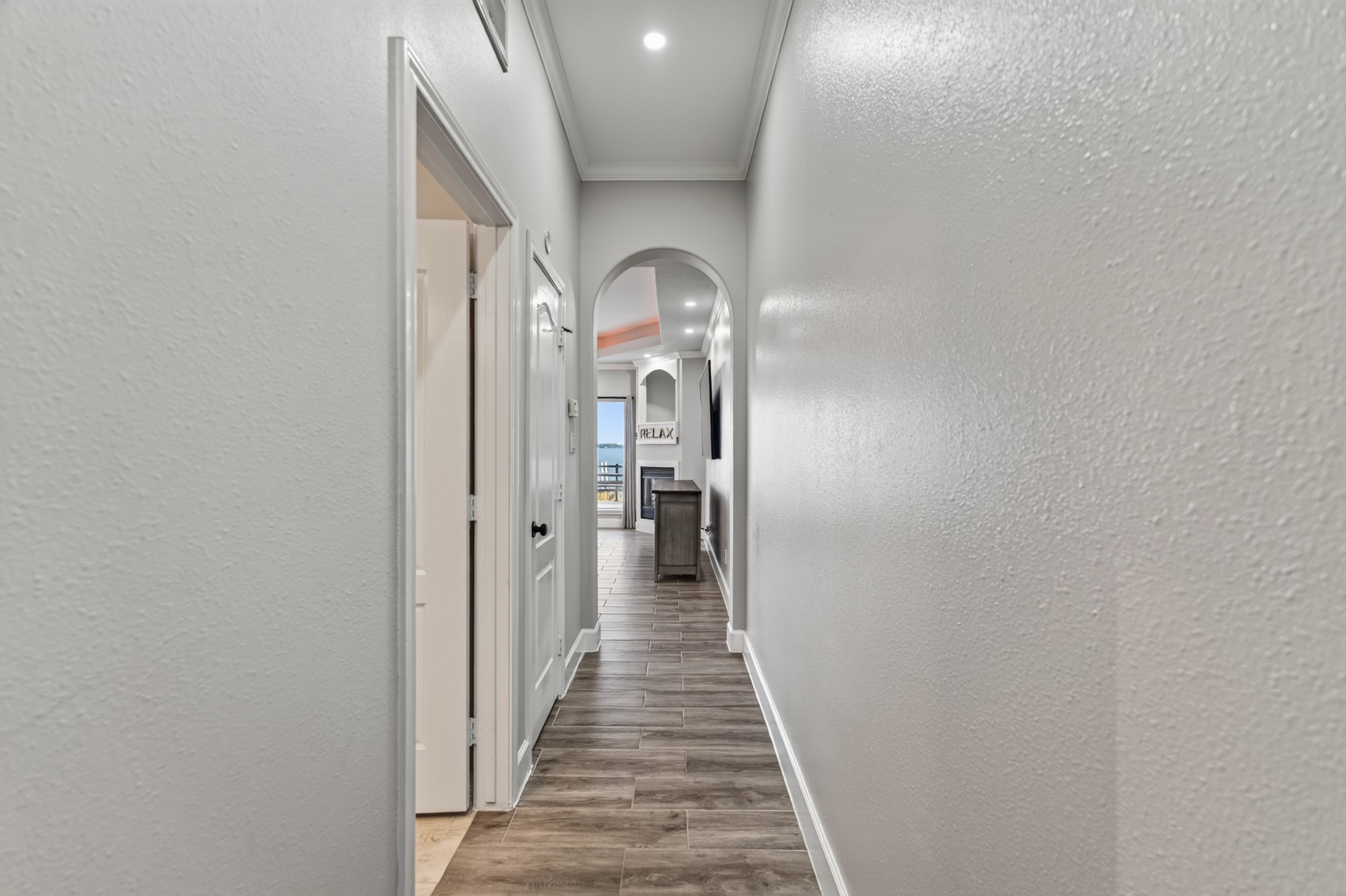 6 Regency Point Montgomery, TX 77356 - Photo 9 of 43 Gallery Image 9