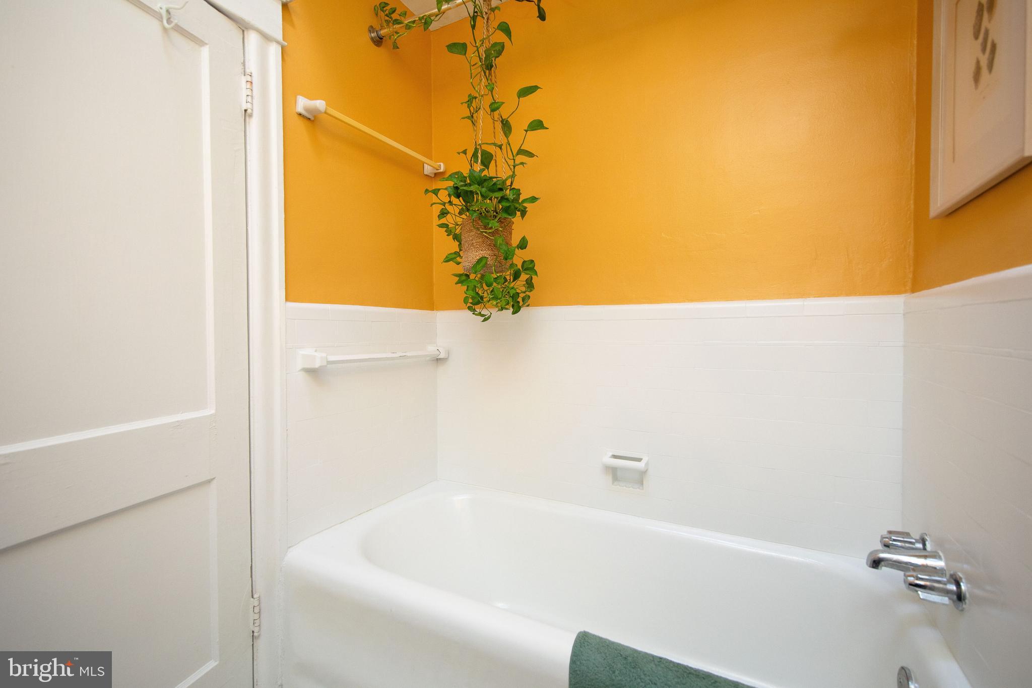 108 Roumfort Road Philadelphia, PA 19119 - Photo 31 of 36 Gallery Image 31