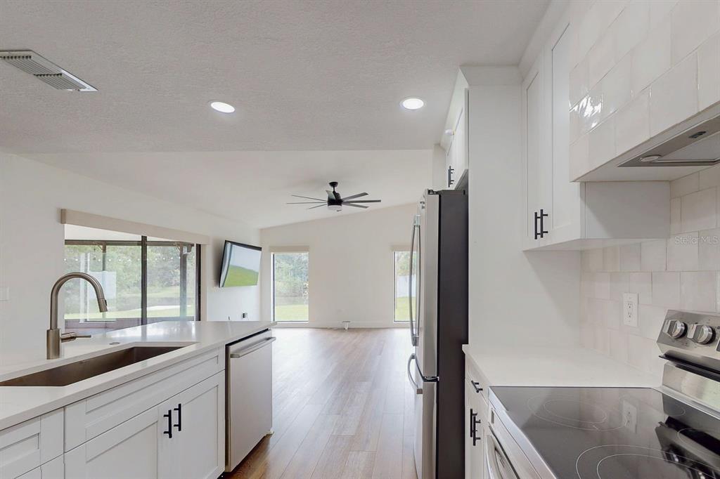 18916 Geraci Road Lutz, FL 33548 - Photo 18 of 33 Gallery Image 18