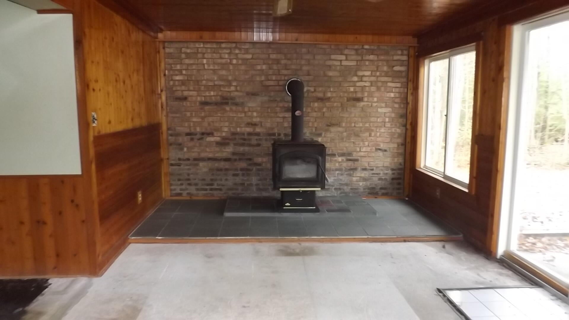 3939 Dees Road Houghton Lake, MI 48629 - Photo 15 of 24 Gallery Image 15