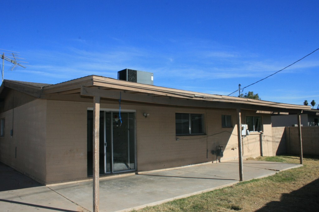 3619 West Ruth Avenue Phoenix, AZ 85051 - Photo 11 of 13 BACK VIEW