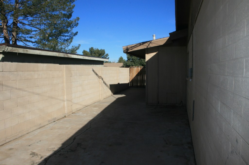 3619 West Ruth Avenue Phoenix, AZ 85051 - Photo 13 of 13 RV PARKING