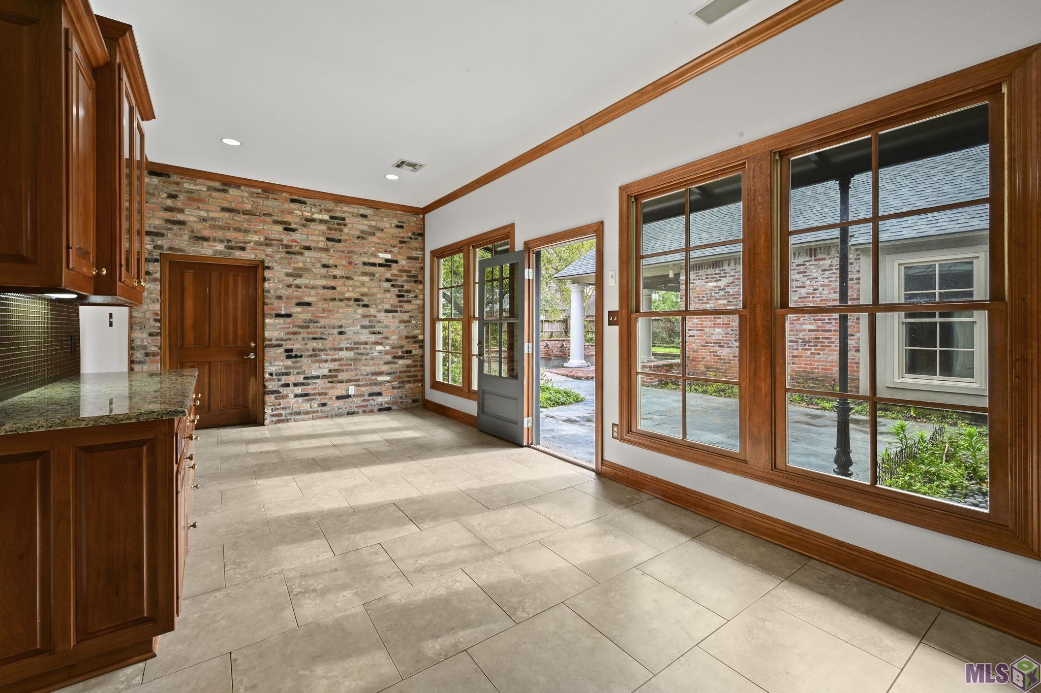 18071 North Mission Hills Avenue Baton Rouge, LA 70810 - Photo 11 of 25
