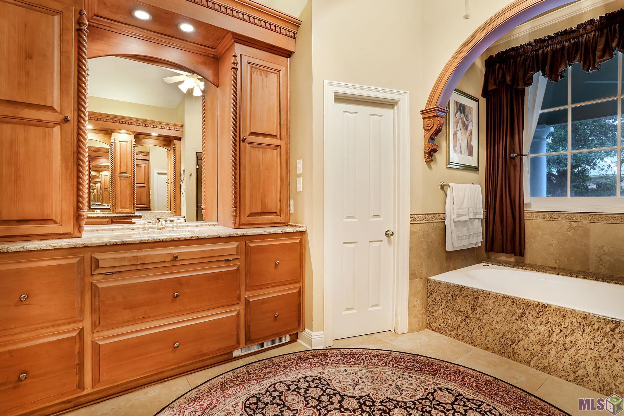 18071 North Mission Hills Avenue Baton Rouge, LA 70810 - Photo 15 of 25