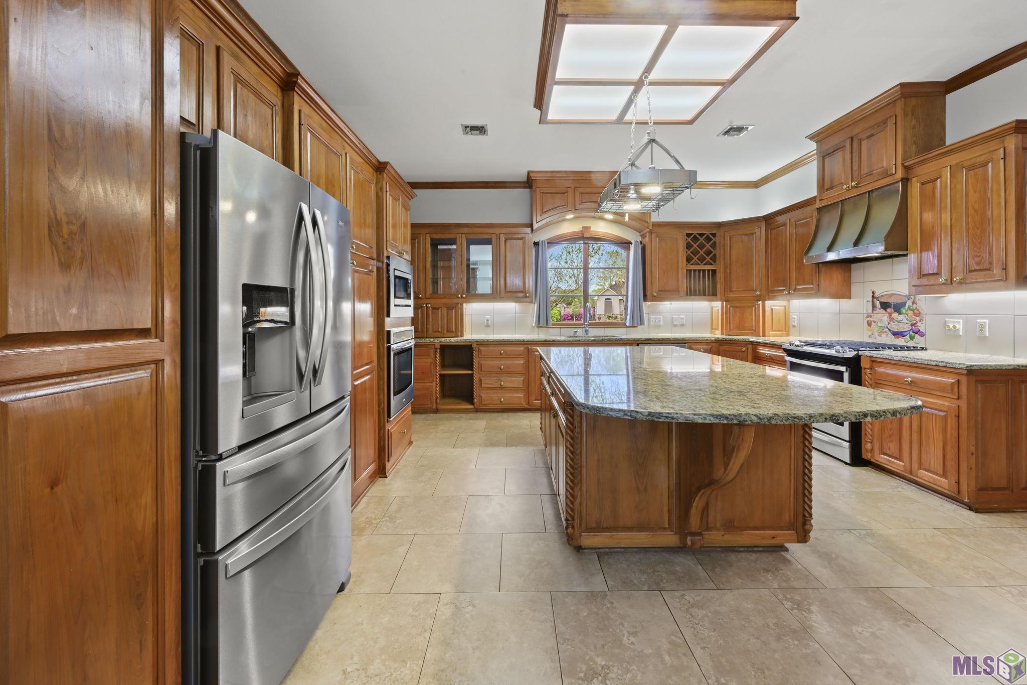 18071 North Mission Hills Avenue Baton Rouge, LA 70810 - Photo 7 of 25